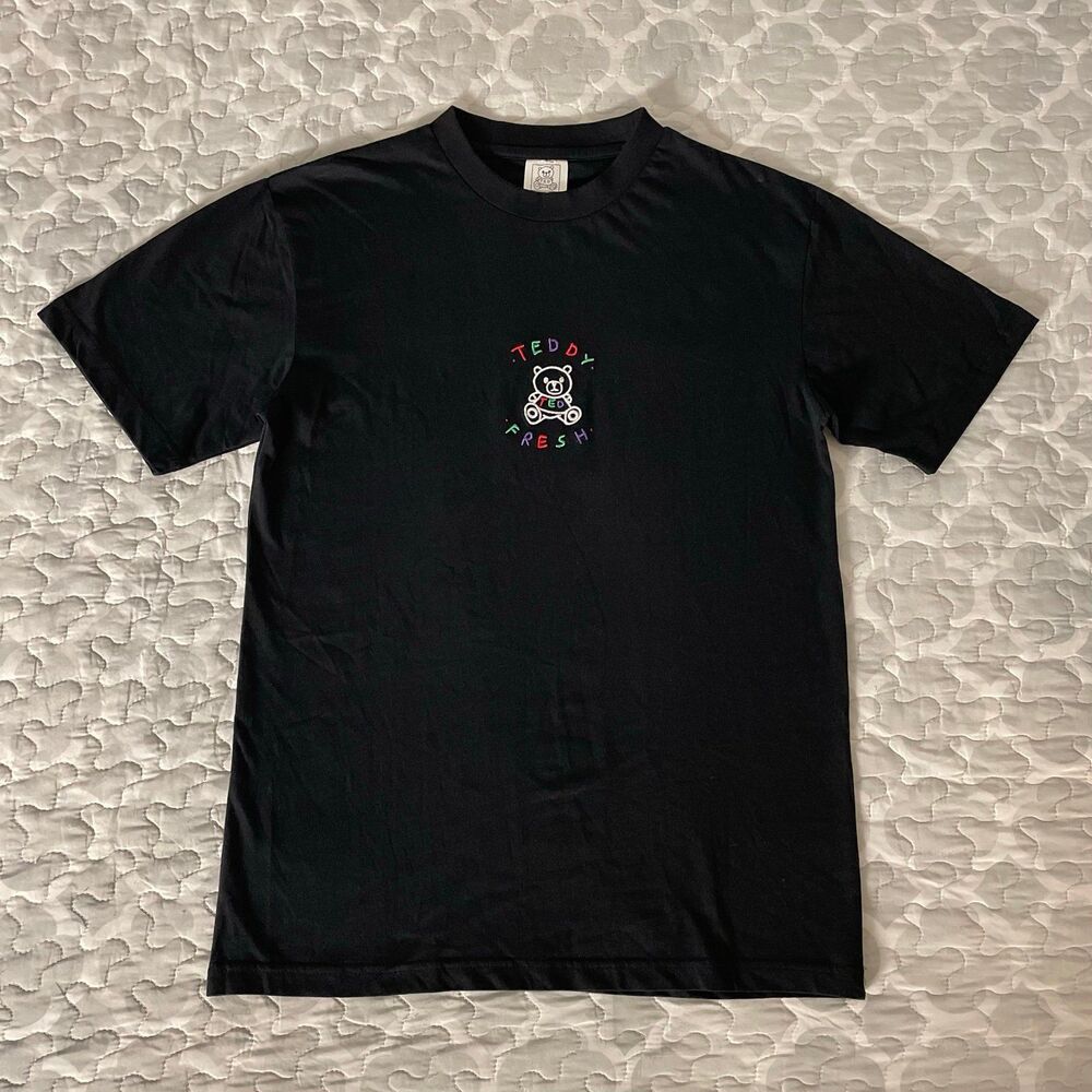 [Size Medium] Teddy Fresh H3H3 Embroidered T Shirt - Black